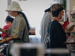 -巴浪鱼咖啡馆 Local Fish