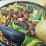 凤凰西街这家砂锅店猪蹄很好吃[呲牙]