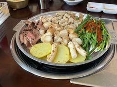 -大福黄牛料理·韩式烤肉·黄牛肥肠·酱蟹