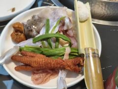 -魁牛·潮汕牛肉自助火锅(沈辽路万达店)