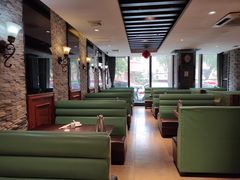 卡座-粥全粥到海鲜家常菜·海肠捞饭(嫩江路店)