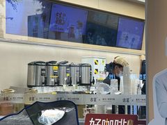 -古茗(金山大润发店)