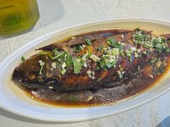 压锅鱼-人民公社大食堂(张家湾店)