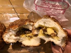 -白玉兰食品甜凤店(合生汇店)