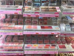 -LOG-ON(海港城店)