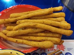 -马路边边串串香(苗栗路店)