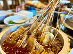 -周老三跷脚牛肉·全牛火锅(非遗传承店)