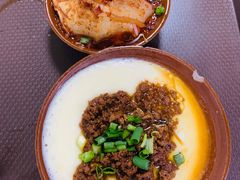 蒜泥白肉-董哥山城碗碗香(美专校街店)