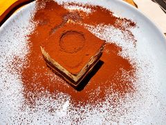 -必胜客(新中纬店)