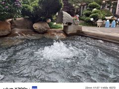 -七彩云南古滇温泉山庄