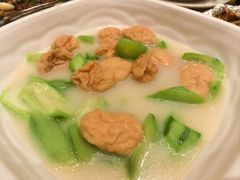 -年辉渔村·非遗传承餐厅(新丰江店)