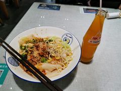-大嘻咹biangbiang面(历史博物馆店)