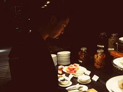 -唐拉雅秀酒店-西锦汇空中BBQ·思创餐厅