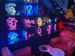 -INLOVE Live House