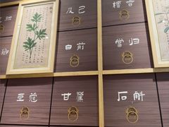 -必胜客(WOW昙华林店)