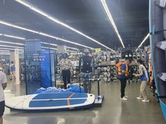 -迪卡侬(顺峰山店)