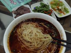 -吾穆勒蓬灰牛肉面·清真(北滨河中路店)