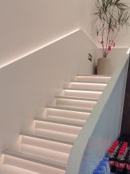 -LJOY丽锦造型·烫发染发