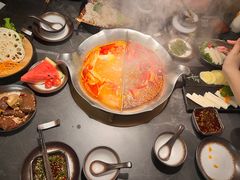 -湊湊火锅·茶憩(杭州湖滨银泰in77店)