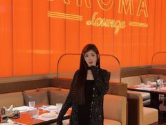 -洛缦音乐餐厅(工业展览馆万象城店)