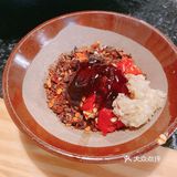 香俞九宫格｜大十字巷子里的老火锅