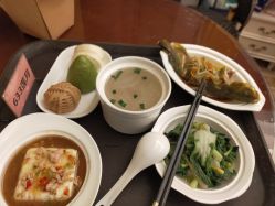 -莲芯花月子会所