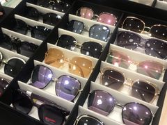-中国丹阳眼镜城