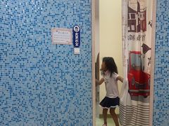 -乐悠游亲子游泳俱乐部