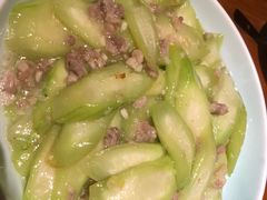 家常焖丝瓜-又一福烤鸭·北京菜(东四店)