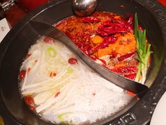 -袁老四重庆老火锅(桐梓坡店)