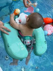 -熊小米专业儿童游泳馆