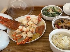 -雪梅月子中心(华侨城店)