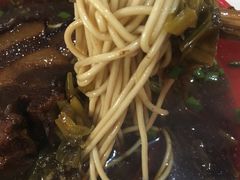 -小龙大肉面馆