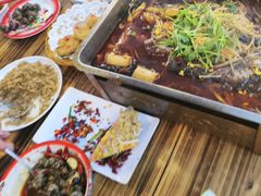 -冶建镜子·老南昌大排档·江西虾王(总店)