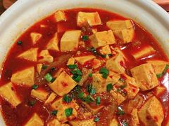 -肆海小川菜酒馆Wine Bistro (青年路店)