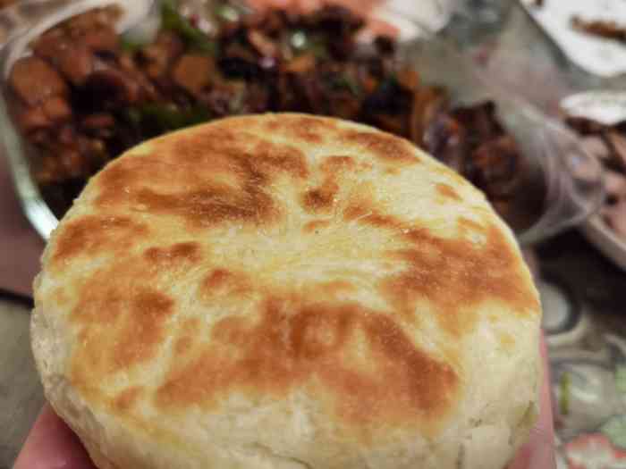 盛亿隆烧饼-"[薄荷]环境:在南北的济齐路上,济南也有.