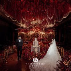 -派丽莫Pellimo原创设计婚纱品牌
