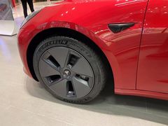 -TESLA 特斯拉(广州天环广场体验店)