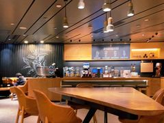 大堂-星巴克臻选(国贸商城首店)