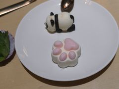 -余欢领鲜火锅(新街口店)