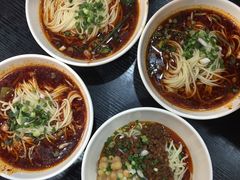 -秦云老太婆摊摊面(磁器口店)