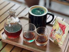 手冲单品咖啡-DECAMERON十日谈(卓悦汇店)