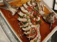 清蒸武昌鱼-莲餐厅·湖北菜·藕汤是头牌(愚园路店)