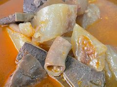 萝卜牛腩锅-桥雪牛杂专门店(关边路店)