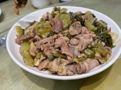 酸菜炒生肠-东山茶寮(新安店)