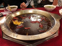 -山城年华老火锅(玉林店)
