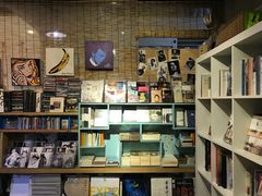 -守望者书店(南开大悦城店)