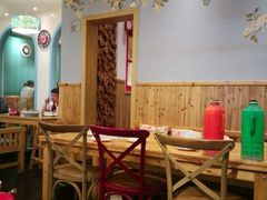 -乌镇那一年小院主题餐厅(甘泉西路店)