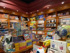 -西西弗书店&矢量咖啡(壹方购物中心店)