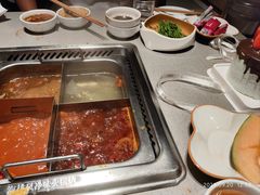 -海底捞火锅(宝龙广场夜宵主题店)